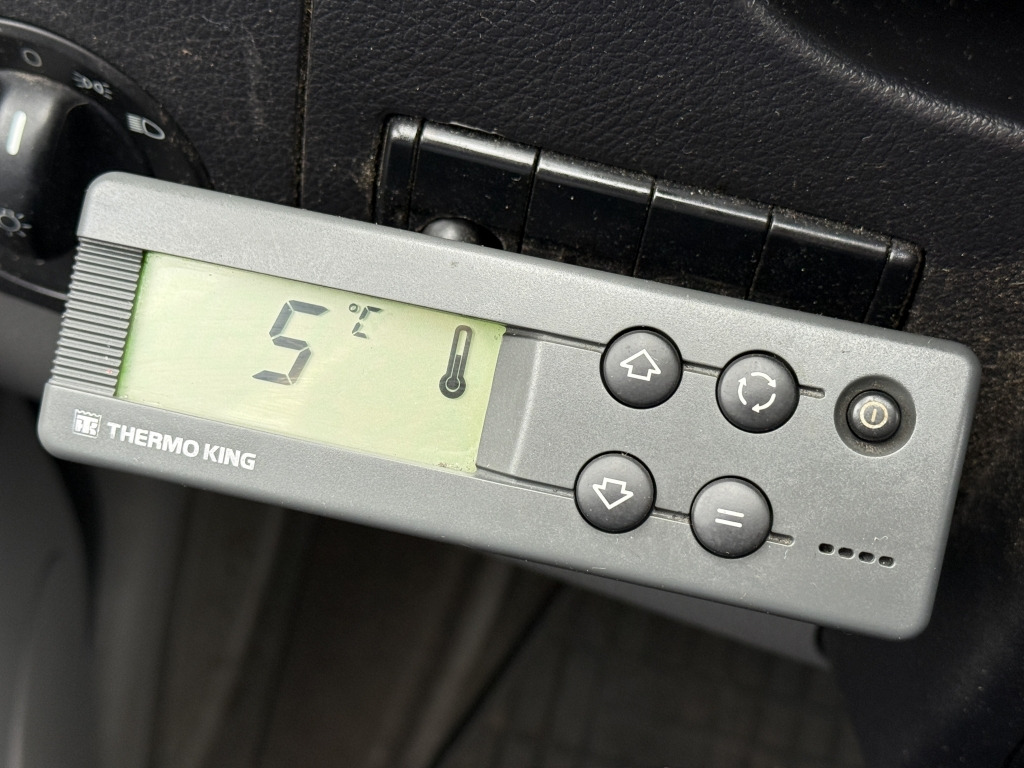 Mercedes-Benz Sprinter 513 CDI ThermoKing V-200 Rohrbahnen 516 - Chladiarenská dodávka: obrázok 2 Mercedes-Benz Sprinter 513 CDI ThermoKing V-200 Rohrbahnen 516 - Chladiarenská dodávka: obrázok 2