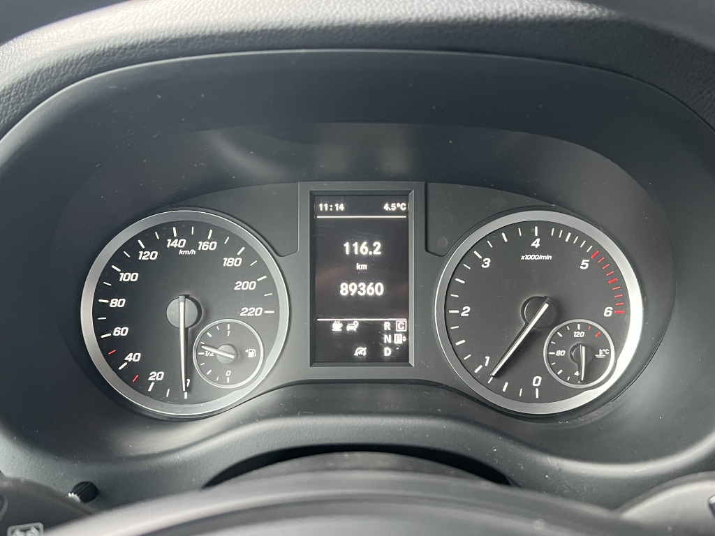 Mercedes-Benz Vito 114 CDI Tourer Pro lang Klima NAVI 9-Sitzer - Kombi: obrázok 5 Mercedes-Benz Vito 114 CDI Tourer Pro lang Klima NAVI 9-Sitzer - Kombi: obrázok 5
