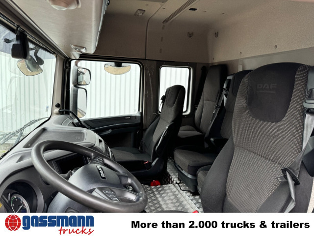 DAF XF 410 FA 4x2, Fahrschule, 2x AHK, 6 Sitze - Valníkový/ Plošinový nákladný automobil: obrázok 3 DAF XF 410 FA 4x2, Fahrschule, 2x AHK, 6 Sitze - Valníkový/ Plošinový nákladný automobil: obrázok 3