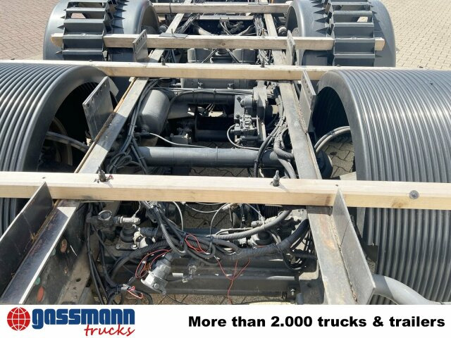 MAN 25/18.284 6x2-4 LL, Retarder, Lenkachse - Podvozek s kabinou: obrázok 4 MAN 25/18.284 6x2-4 LL, Retarder, Lenkachse - Podvozek s kabinou: obrázok 4