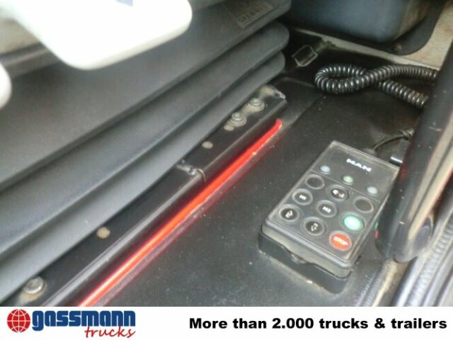 MAN L35 10.163 4x2 - Skříňový nákladní auto: obrázok 3 MAN L35 10.163 4x2 - Skříňový nákladní auto: obrázok 3