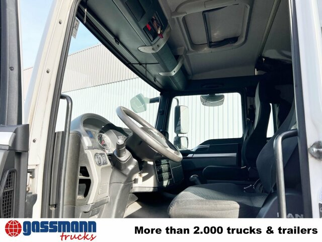 MAN TGL 12.220 4X2 BL mit Dhollandia LBW - Skříňový nákladní auto: obrázok 2 MAN TGL 12.220 4X2 BL mit Dhollandia LBW - Skříňový nákladní auto: obrázok 2