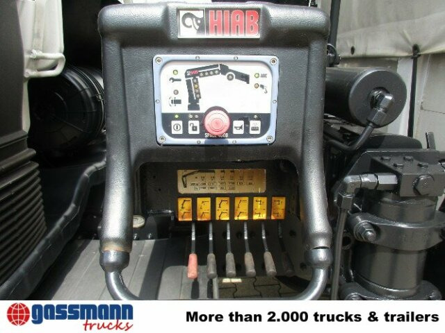 MAN TGL 12.240BL 4x2, mit Kran Hiab 088 mit Funk - Plachtové nákladné vozidlo, Auto s hydraulickou rukou: obrázok 2 MAN TGL 12.240BL 4x2, mit Kran Hiab 088 mit Funk - Plachtové nákladné vozidlo, Auto s hydraulickou rukou: obrázok 2