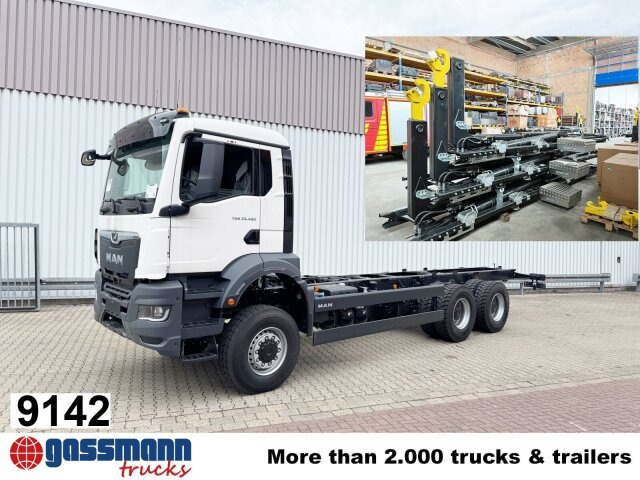 MAN TGS 33.480 6x6 BB CH, Hohe Bauart, Nebenantrieb - Hákový nosič kontajnerov: obrázok 1 MAN TGS 33.480 6x6 BB CH, Hohe Bauart, Nebenantrieb - Hákový nosič kontajnerov: obrázok 1