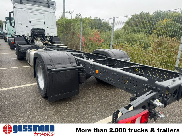 Mercedes-Benz Actros 1827/30 L 4x2, Gardine, LBW - Valníkový/ Plošinový nákladný automobil: obrázok 3 Mercedes-Benz Actros 1827/30 L 4x2, Gardine, LBW - Valníkový/ Plošinový nákladný automobil: obrázok 3