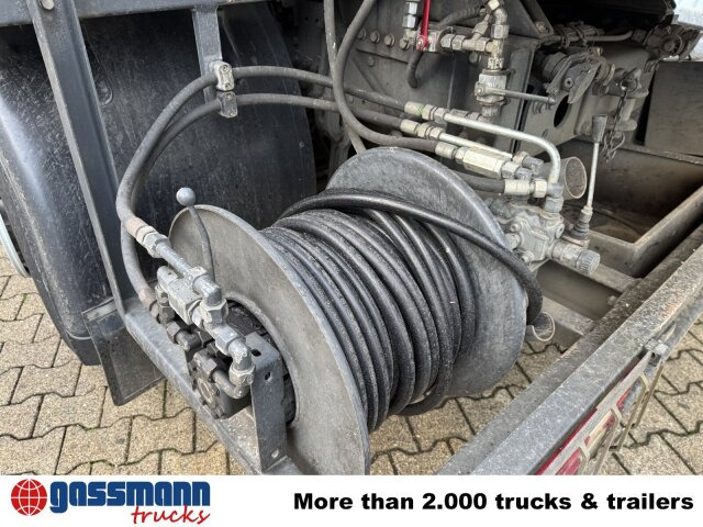 Mercedes-Benz Actros 2536 L 6x2, Müller Saug- und Spülwagen - Zametacie vozidlo: obrázok 4 Mercedes-Benz Actros 2536 L 6x2, Müller Saug- und Spülwagen - Zametacie vozidlo: obrázok 4