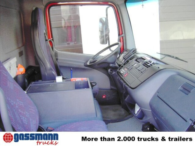 Mercedes-Benz Atego 818 L 4x2, Ersatzteilträger! - Skříňový nákladní auto: obrázok 3 Mercedes-Benz Atego 818 L 4x2, Ersatzteilträger! - Skříňový nákladní auto: obrázok 3