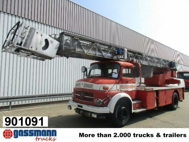 Mercedes-Benz L 1519 4x2 Feuerwehr Drehleiter DL30 - Hasičské vozidlo: obrázok 1 Mercedes-Benz L 1519 4x2 Feuerwehr Drehleiter DL30 - Hasičské vozidlo: obrázok 1