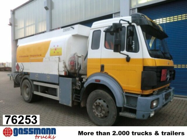 Mercedes-Benz SK 1824 L 4x2, Esterer Tankaufbau ca. 13.100l, 2 - Cisternové vozidlo: obrázok 1 Mercedes-Benz SK 1824 L 4x2, Esterer Tankaufbau ca. 13.100l, 2 - Cisternové vozidlo: obrázok 1