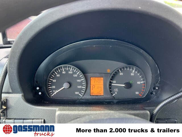 Mercedes-Benz Sprinter 313 CDI 4x2, EEV, Krankenwagen - Furgon: obrázok 2 Mercedes-Benz Sprinter 313 CDI 4x2, EEV, Krankenwagen - Furgon: obrázok 2