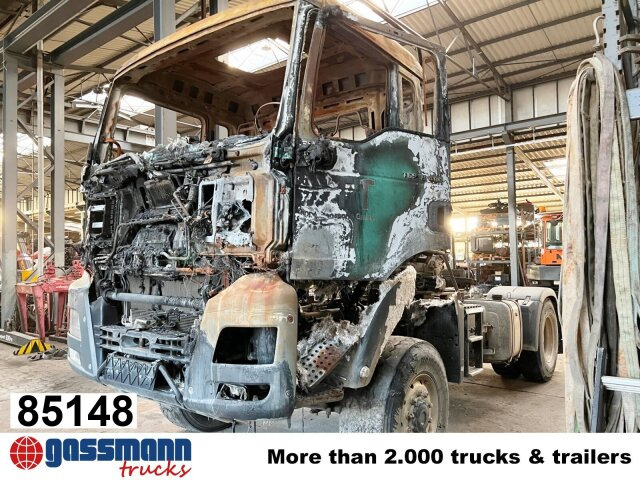 MAN TGS 18.480 4x4 BLS, BRANDSCHADEN - Ťahač: obrázok 1 MAN TGS 18.480 4x4 BLS, BRANDSCHADEN - Ťahač: obrázok 1