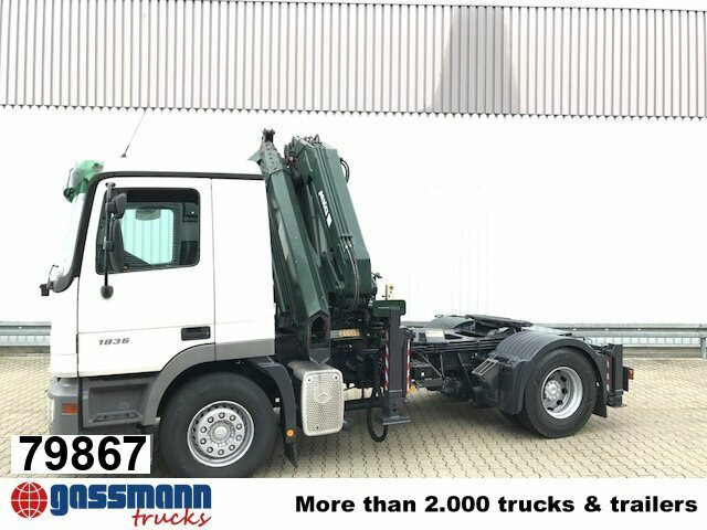 Mercedes-Benz Actros 1836 LS 4x2 mit Kran MKG HLK 330HP - Ťahač: obrázok 1 Mercedes-Benz Actros 1836 LS 4x2 mit Kran MKG HLK 330HP - Ťahač: obrázok 1