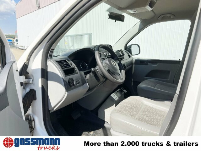 Volkswagen T5 2.0 TDI 4x2, Krankenwagen - Sanitka: obrázok 3 Volkswagen T5 2.0 TDI 4x2, Krankenwagen - Sanitka: obrázok 3