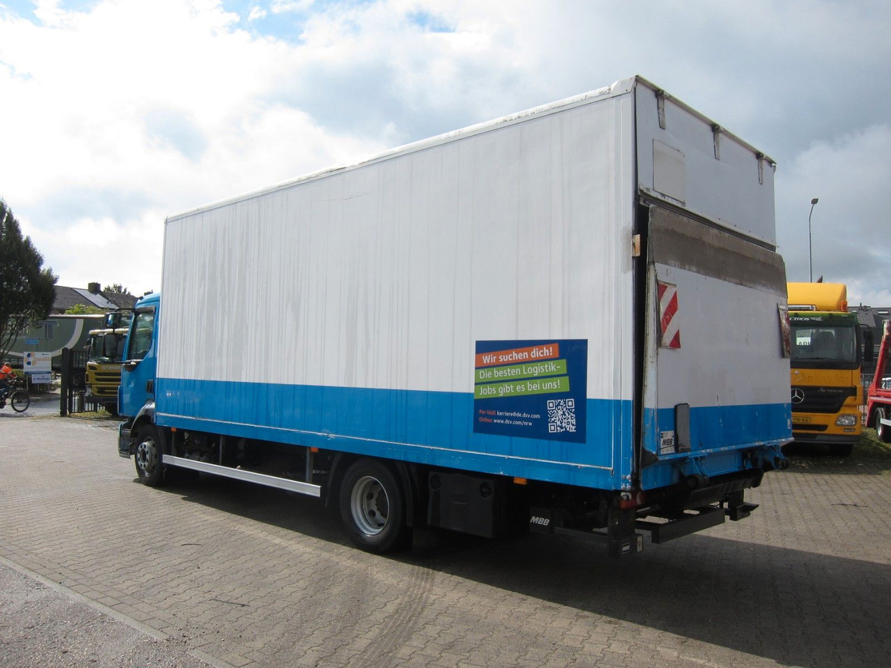 Volvo FL 240 12T Koffer KBW Manual - Skříňový nákladní auto: obrázok 3 Volvo FL 240 12T Koffer KBW Manual - Skříňový nákladní auto: obrázok 3