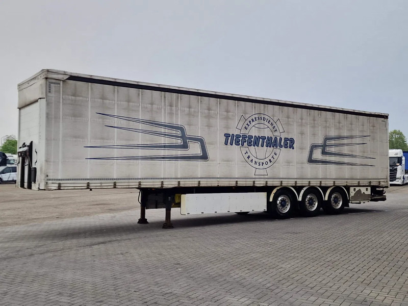 Schwarzmüller Tautliner 3 axle - Loadlift - Lift axle - BPW Axle - Lift axle - Alloy wheels - Plachtový náves: obrázok 3 Schwarzmüller Tautliner 3 axle - Loadlift - Lift axle - BPW Axle - Lift axle - Alloy wheels - Plachtový náves: obrázok 3