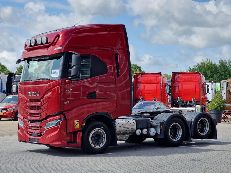 Iveco S-WAY 570 6x2 - Retarder - Full air - 3.20 WB - Navi - Ťahač: obrázok 3 Iveco S-WAY 570 6x2 - Retarder - Full air - 3.20 WB - Navi - Ťahač: obrázok 3