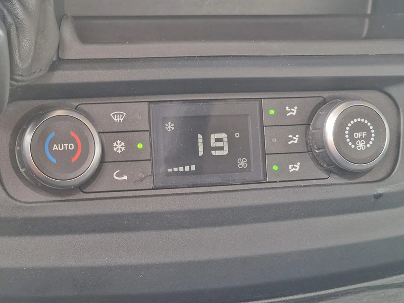 Ťahač Iveco S-WAY 570 6x2 - Retarder - Full air - 3.20 WB - Navi: obrázok 15