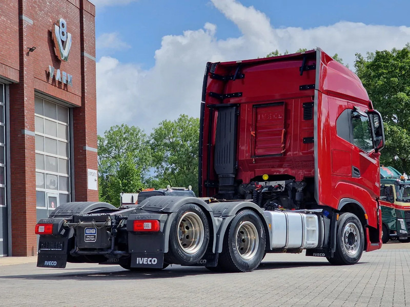 Ťahač Iveco S-WAY 570 6x2 - Retarder - Full air - 3.20 WB - Navi: obrázok 7