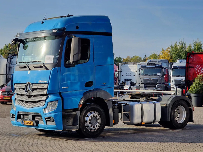 Mercedes-Benz Actros 1842 - 4x2 - Streamspace - Euro 6 - Fridge - Ťahač: obrázok 3 Mercedes-Benz Actros 1842 - 4x2 - Streamspace - Euro 6 - Fridge - Ťahač: obrázok 3