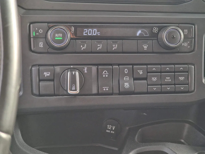 Ťahač Scania T580 V8 Tuft Torpedo V8 - Custom exterior - Retarder - Full air - Show truck - Stack exhaust: obrázok 15