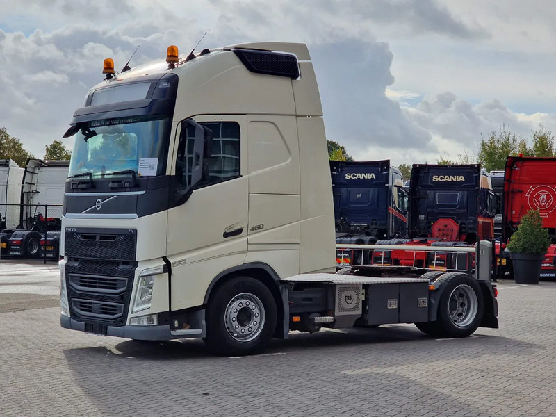Volvo FH 13.460 Globetrotter XL - PTO/Hydraulic - I parkcool - Full air - TV - Fridge - Ťahač: obrázok 3 Volvo FH 13.460 Globetrotter XL - PTO/Hydraulic - I parkcool - Full air - TV - Fridge - Ťahač: obrázok 3