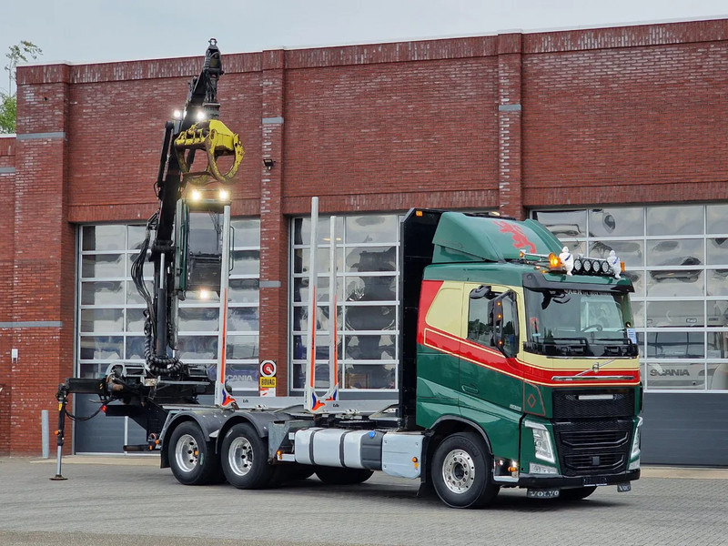 Volvo FH 13.540 6x4 - HIAB / Loglift F125Z 80 Crane - Krane - Grua year 2019 - Nákladné vozidlo na prepravu dreva, Auto s hydraulickou rukou: obrázok 1 Volvo FH 13.540 6x4 - HIAB / Loglift F125Z 80 Crane - Krane - Grua year 2019 - Nákladné vozidlo na prepravu dreva, Auto s hydraulickou rukou: obrázok 1