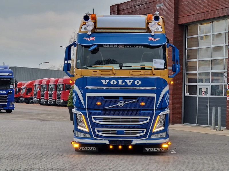 Volvo FH 13.540 Globetrotter 6x2 - 3 way tipper - Full air - I parkcool - Custom interior - Sklápač: obrázok 4 Volvo FH 13.540 Globetrotter 6x2 - 3 way tipper - Full air - I parkcool - Custom interior - Sklápač: obrázok 4