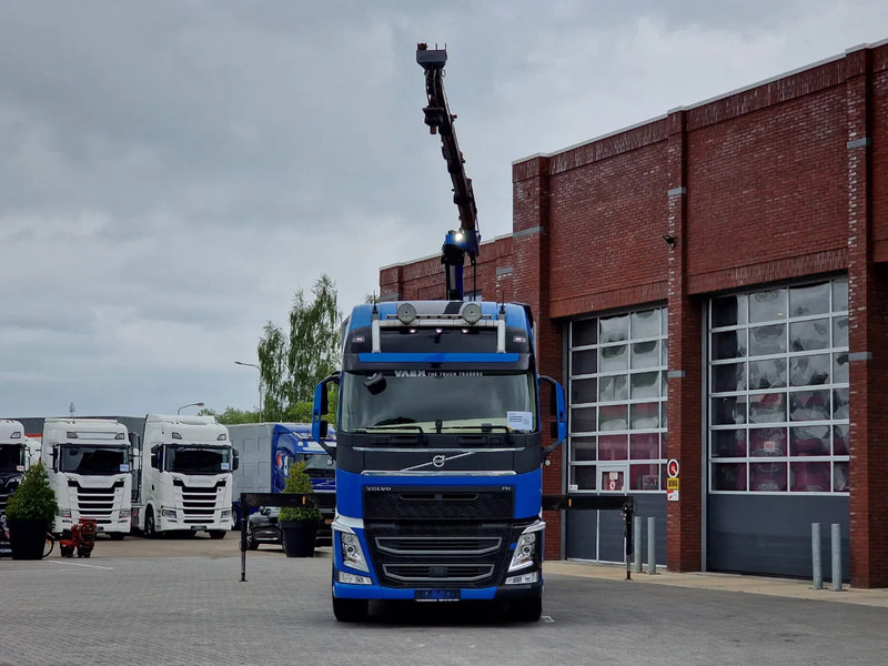 Volvo FH 13.540 Globetrotter 6x4 - HMF 1920K with remote year 2019 - Full air - Leather - Auto s hydraulickou rukou: obrázok 2 Volvo FH 13.540 Globetrotter 6x4 - HMF 1920K with remote year 2019 - Full air - Leather - Auto s hydraulickou rukou: obrázok 2