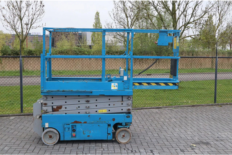 Genie GS-1932 | 7.8 METER | 227 KG - Samohybná plošiny: obrázok 4 Genie GS-1932 | 7.8 METER | 227 KG - Samohybná plošiny: obrázok 4