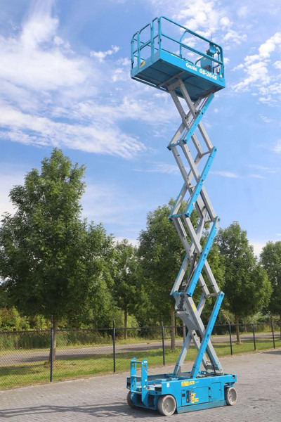 Samohybná plošiny Genie GS-2646 | 10 METER | 454 KG: obrázok 5
