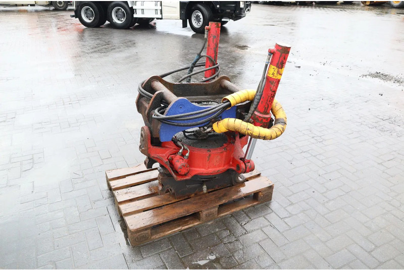 INDEXATOR ROTOTILT RT80 | TILTROTATOR | S70 - Tiltrotátor pre Stavebné stroje: obrázok 4 INDEXATOR ROTOTILT RT80 | TILTROTATOR | S70 - Tiltrotátor pre Stavebné stroje: obrázok 4