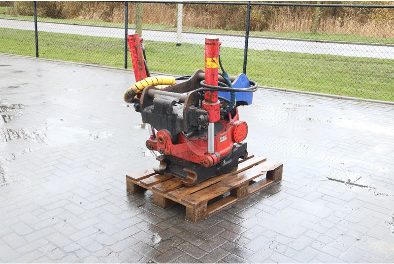 INDEXATOR ROTOTILT RT80 | TILTROTATOR | S70 - Tiltrotátor pre Stavebné stroje: obrázok 1 INDEXATOR ROTOTILT RT80 | TILTROTATOR | S70 - Tiltrotátor pre Stavebné stroje: obrázok 1