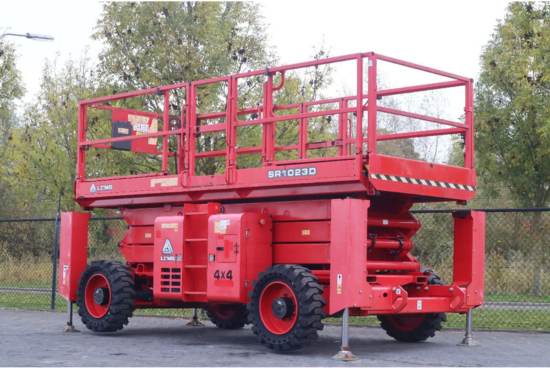 LGMG SR1023D | 12 METER | 1.100 KG - Samohybná plošiny: obrázok 2 LGMG SR1023D | 12 METER | 1.100 KG - Samohybná plošiny: obrázok 2