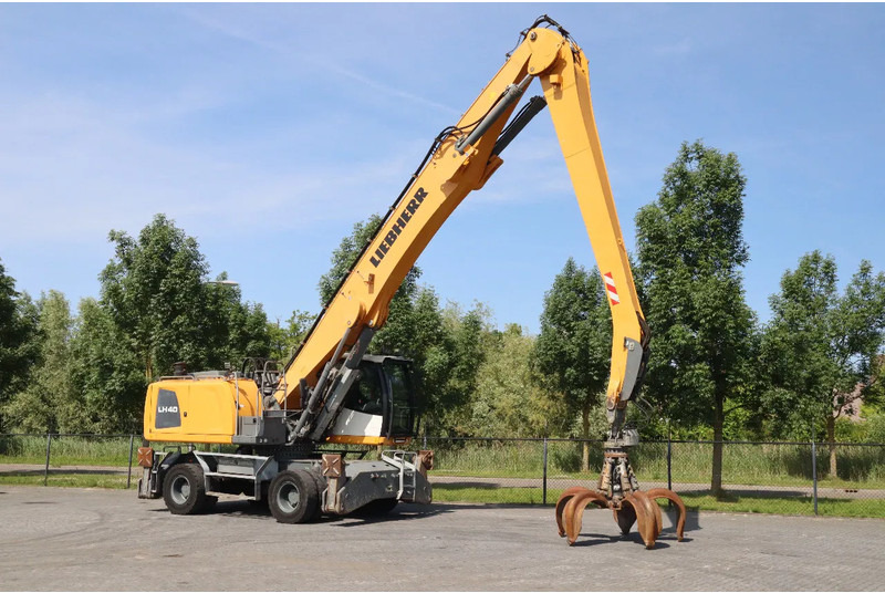 Liebherr LH 40 M LITRONIC | GRAB | QUICK COUPLER | 16 METER - Překládkové rýpadlo: obrázok 5 Liebherr LH 40 M LITRONIC | GRAB | QUICK COUPLER | 16 METER - Překládkové rýpadlo: obrázok 5