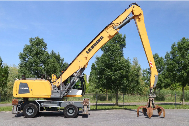 Liebherr LH 40 M LITRONIC | GRAB | QUICK COUPLER | 16 METER - Překládkové rýpadlo: obrázok 4 Liebherr LH 40 M LITRONIC | GRAB | QUICK COUPLER | 16 METER - Překládkové rýpadlo: obrázok 4