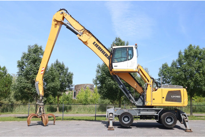 Liebherr LH 40 M LITRONIC | GRAB | QUICK COUPLER | 16 METER - Překládkové rýpadlo: obrázok 1 Liebherr LH 40 M LITRONIC | GRAB | QUICK COUPLER | 16 METER - Překládkové rýpadlo: obrázok 1