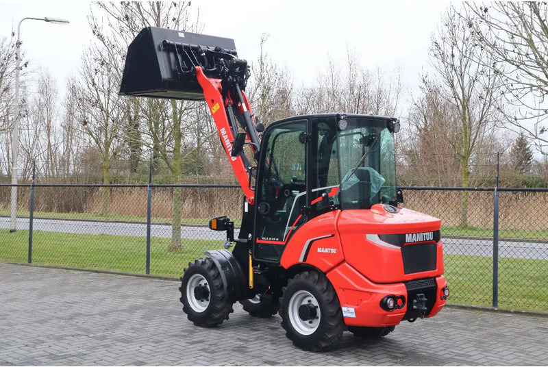 Manitou MLA 3-25 H | BUCKET | QUICK COUPLER | NEW UNUSED - Kolesový nakladač: obrázok 3 Manitou MLA 3-25 H | BUCKET | QUICK COUPLER | NEW UNUSED - Kolesový nakladač: obrázok 3