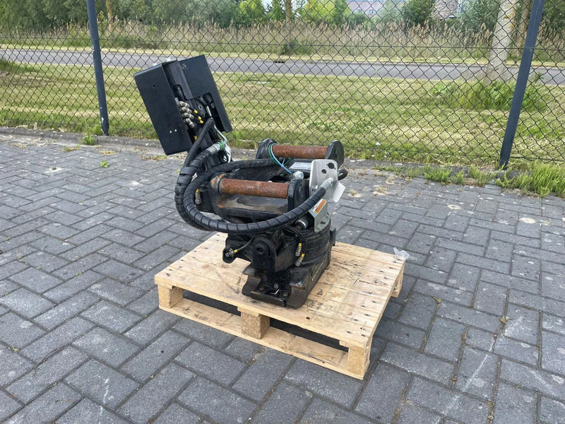 STEELWRIST X06 S40 | TILT ROTATOR | VLS | FPL | RF | NEW / UNUSED - Tiltrotátor pre Stavebné stroje: obrázok 1 STEELWRIST X06 S40 | TILT ROTATOR | VLS | FPL | RF | NEW / UNUSED - Tiltrotátor pre Stavebné stroje: obrázok 1