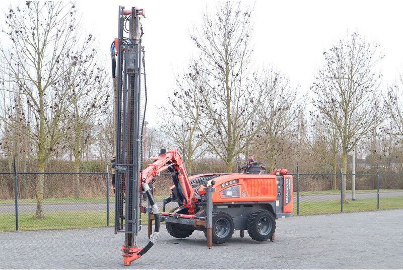 Sandvik COMMANDO DC130 Ri | SURFACE DRILLING RIG | REMOTE - Vrtné príslušenstvo: obrázok 2 Sandvik COMMANDO DC130 Ri | SURFACE DRILLING RIG | REMOTE - Vrtné príslušenstvo: obrázok 2