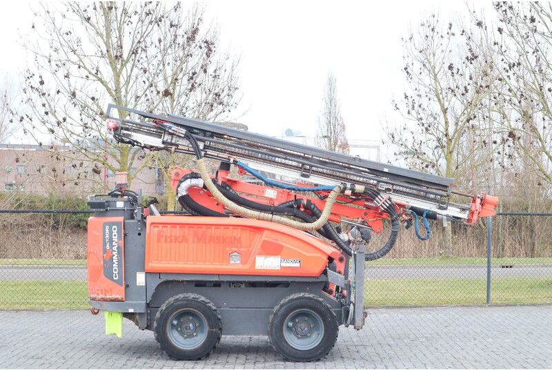 Sandvik COMMANDO DC130 Ri | SURFACE DRILLING RIG | REMOTE - Vrtné príslušenstvo: obrázok 4 Sandvik COMMANDO DC130 Ri | SURFACE DRILLING RIG | REMOTE - Vrtné príslušenstvo: obrázok 4