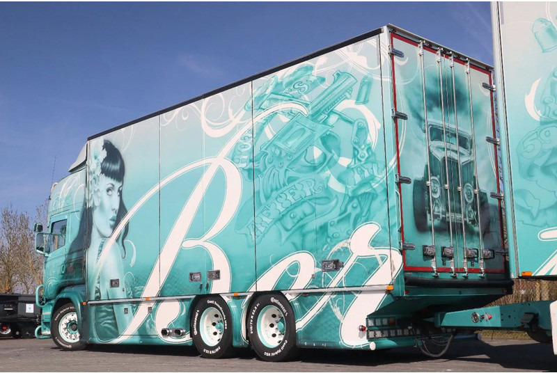 Scania R560 V8 | BERTHONS HOT ROD | CUSTOM SPECIAL TRUCK - Skříňový nákladní auto: obrázok 3 Scania R560 V8 | BERTHONS HOT ROD | CUSTOM SPECIAL TRUCK - Skříňový nákladní auto: obrázok 3