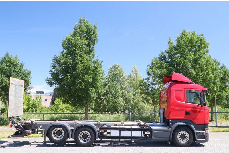 Scania R580 V8 | 6X2 | BDF | RETARDER | TAILLIFT | EURO 6 - Kontejnérový podvozek/ Výměnná nástavba: obrázok 4 Scania R580 V8 | 6X2 | BDF | RETARDER | TAILLIFT | EURO 6 - Kontejnérový podvozek/ Výměnná nástavba: obrázok 4