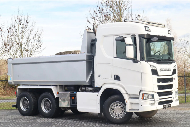 Scania R650 V8 NGS | 6X4 | FULL STEEL | BIG AXLES | RETARDER | EURO 6 - Sklápač: obrázok 2 Scania R650 V8 NGS | 6X4 | FULL STEEL | BIG AXLES | RETARDER | EURO 6 - Sklápač: obrázok 2