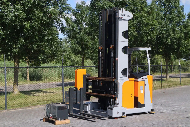 Still GX-X | REACHTRUCK | ROTATING FORKS | 4.5 METER | TRIPLEX - Skladový zakladač: obrázok 2 Still GX-X | REACHTRUCK | ROTATING FORKS | 4.5 METER | TRIPLEX - Skladový zakladač: obrázok 2