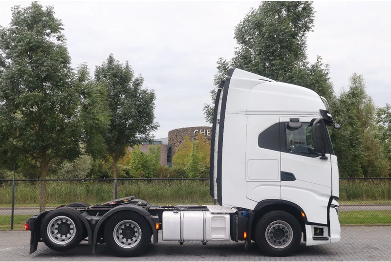 Iveco S-WAY 570 6X2 | RETARDER | EURO 6 - Ťahač: obrázok 4 Iveco S-WAY 570 6X2 | RETARDER | EURO 6 - Ťahač: obrázok 4