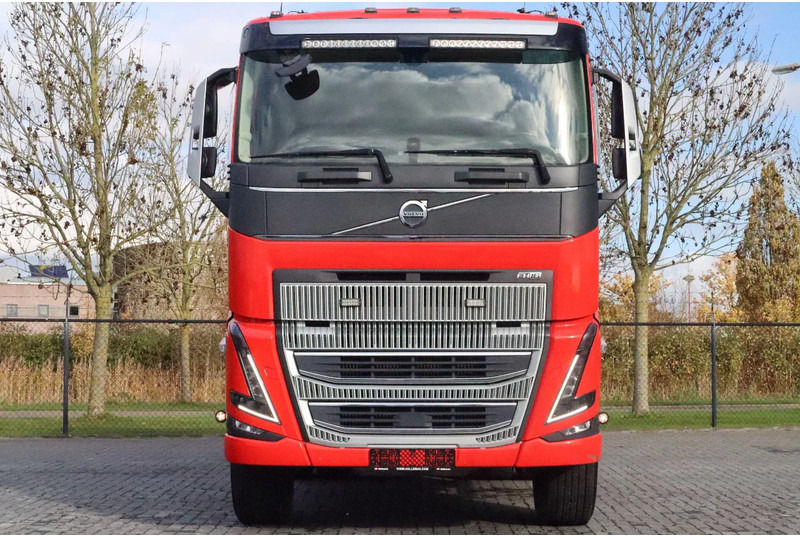 Volvo FH 16.650 | 6X4 | TANDEMLIFT | RETARDER | BIG AXLES | EURO 6 - Sklápač: obrázok 2 Volvo FH 16.650 | 6X4 | TANDEMLIFT | RETARDER | BIG AXLES | EURO 6 - Sklápač: obrázok 2