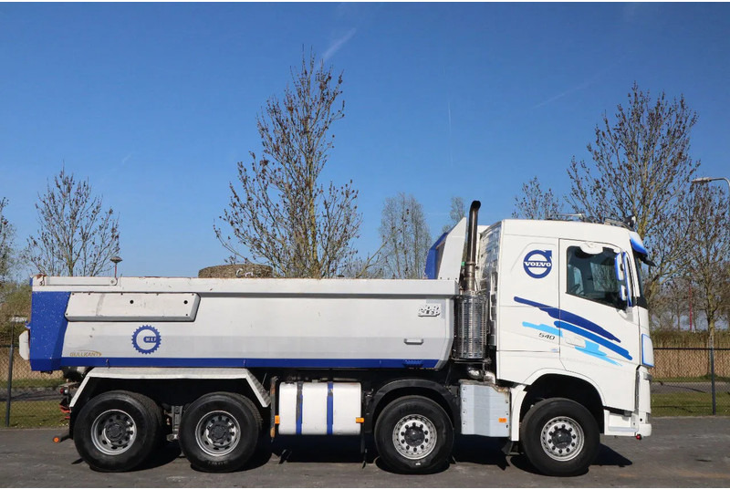 Volvo FH 540 | 8X4 | TANDEMLIFT | RETARDER | BIG AXLES | EURO 6 - Sklápač: obrázok 4 Volvo FH 540 | 8X4 | TANDEMLIFT | RETARDER | BIG AXLES | EURO 6 - Sklápač: obrázok 4
