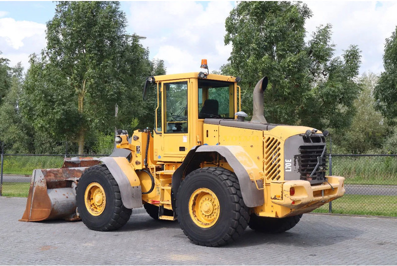Volvo L70E | BUCKET | QUICK COUPLER | EXTRA FUNCT | AIRCO - Kolesový nakladač: obrázok 3 Volvo L70E | BUCKET | QUICK COUPLER | EXTRA FUNCT | AIRCO - Kolesový nakladač: obrázok 3