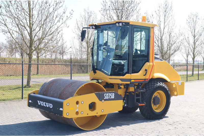 Volvo SD75B | SD 75 B | NEW / UNUSED | 1 YEAR WARRANTY - Valec: obrázok 2 Volvo SD75B | SD 75 B | NEW / UNUSED | 1 YEAR WARRANTY - Valec: obrázok 2