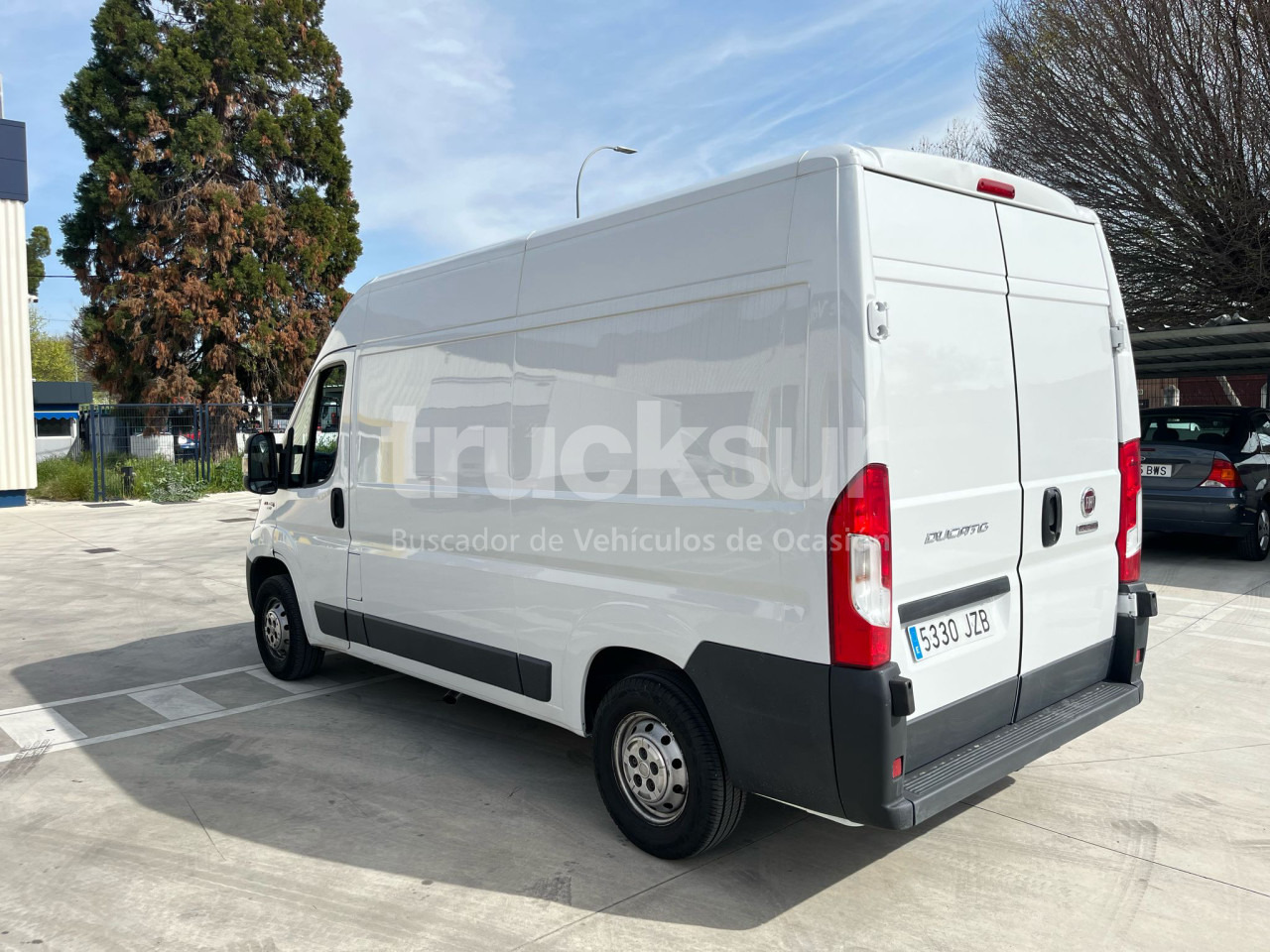 FIAT DUCATO 130.35 - Dodávka skriňová nadstavba: obrázok 3 FIAT DUCATO 130.35 - Dodávka skriňová nadstavba: obrázok 3